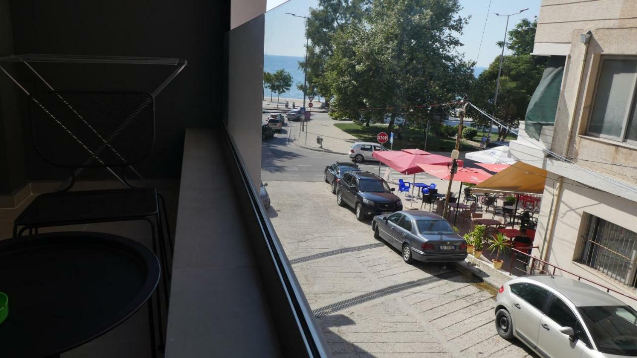 H&M Hotel B&B Vlorë Exterior foto